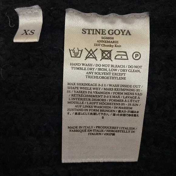 Stine Goya Annemarie Chunky Knit Sleeveless Vest in Navy size XS - Picture 10 of 11